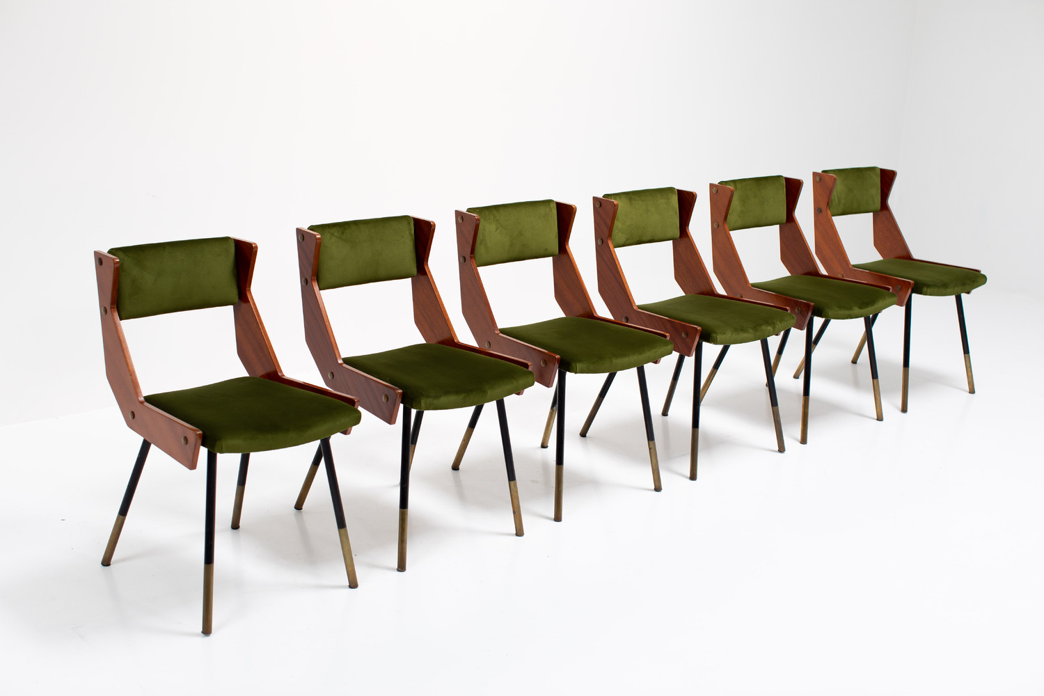 Gianfranco Frattini chairs 